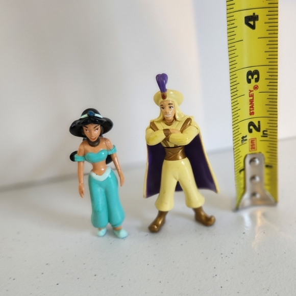 Aladdin Jasmine Disney Figurines Cake Topper Action Figure PVC - Picture 5 of 5